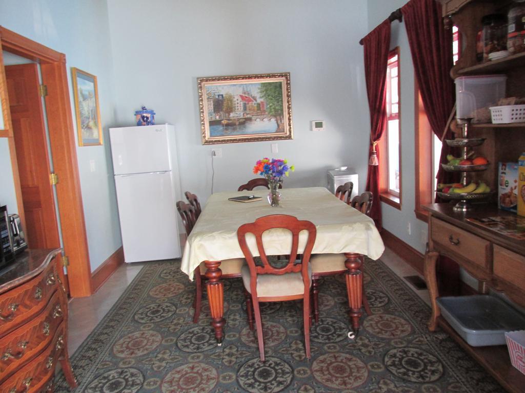 Mansion Inn Lake Stevens Luaran gambar
